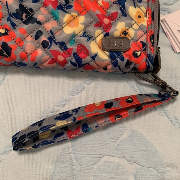 🌺New🌺Lug RFID Large Zippered Wallet - Picture 11 of 11